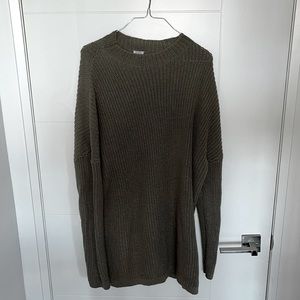 Women’s Pale Green knit sweater size XL
